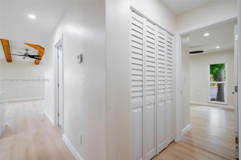 Villa ou maison à vendre à Fort Myers, Floride: 3 chambres, 108.97 m2 № 1731602 - photo 29