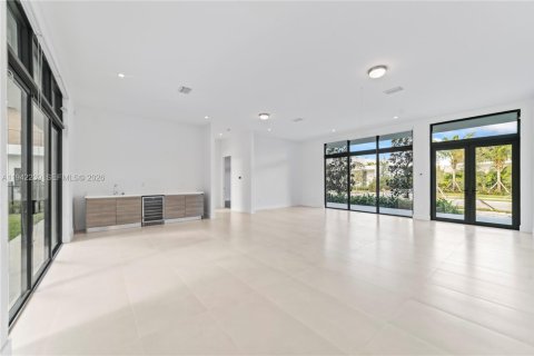 Villa ou maison à louer à Weston, Floride: 5 chambres, 491.73 m2 № 2002076 - photo 23