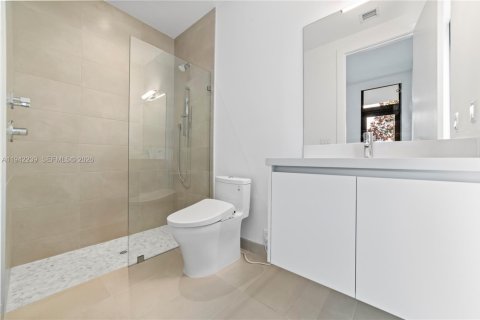 Villa ou maison à louer à Weston, Floride: 5 chambres, 491.73 m2 № 2002076 - photo 27