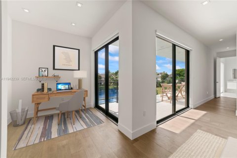 Villa ou maison à louer à Weston, Floride: 5 chambres, 491.73 m2 № 2002076 - photo 20