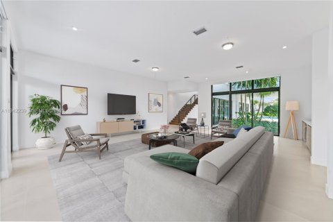 Villa ou maison à louer à Weston, Floride: 5 chambres, 491.73 m2 № 2002076 - photo 21