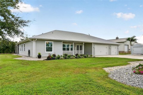 Купить виллу или дом в Аркадия, Флорида 14 комнат, 279.73м2, № 2409986 - фото 6
