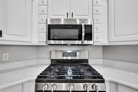 Купить виллу или дом в Аркадия, Флорида 14 комнат, 279.73м2, № 2409986 - фото 17