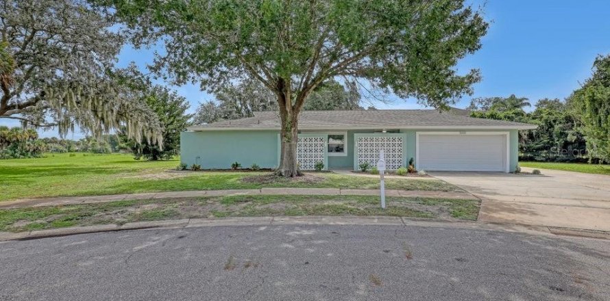 Casa en Titusville, Florida 4 dormitorios, 189.8 m2 № 2381095