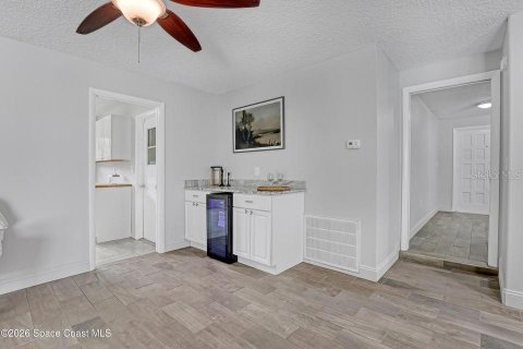 Casa en venta en Titusville, Florida, 4 dormitorios, 189.8 m2 № 2381095 - foto 13