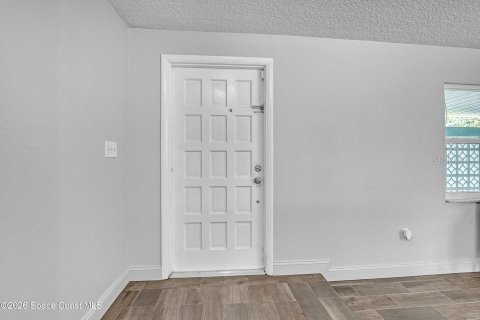 Casa en venta en Titusville, Florida, 4 dormitorios, 189.8 m2 № 2381095 - foto 3