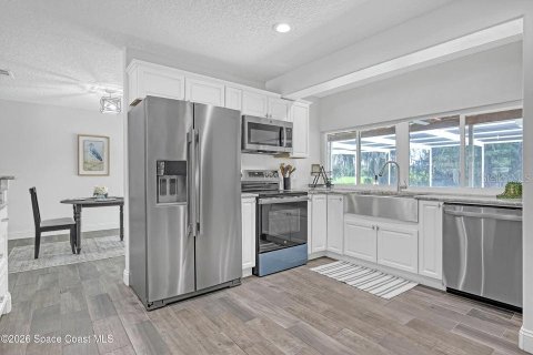 Casa en venta en Titusville, Florida, 4 dormitorios, 189.8 m2 № 2381095 - foto 11