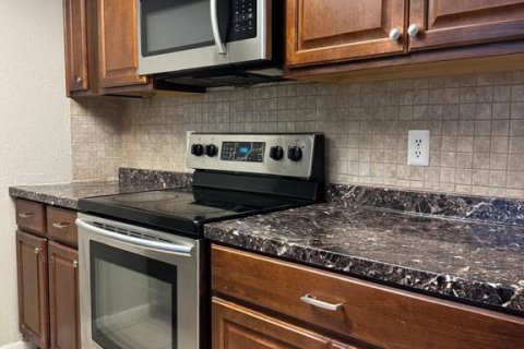 Copropriété à louer à Saint Petersburg, Floride: 2 chambres, 82.68 m2 № 2149310 - photo 4