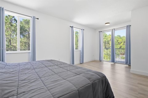 Villa ou maison à vendre à Miami, Floride: 5 chambres, 255.11 m2 № 2027617 - photo 13