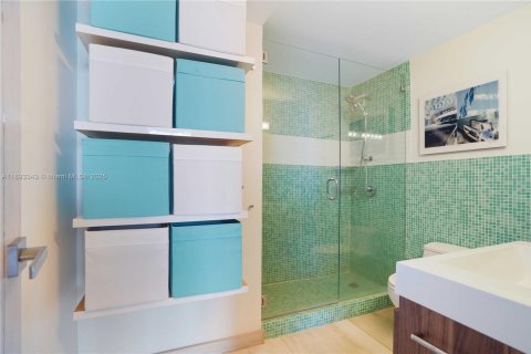Снять в аренду кондоминиум в Майами-Бич, Флорида 3 спальни, 158.31м2, № 1947023 - фото 13