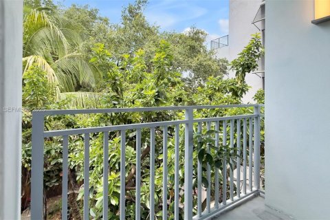 Condo in Miami, Florida № 2086469 - photo 14