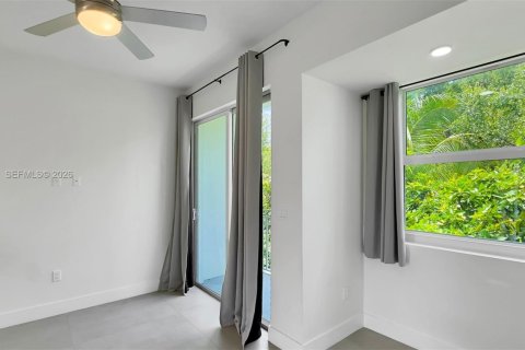Studio in the Condo in Miami, Florida № 2086469