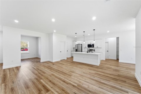 Casa en venta en Ocala, Florida, 4 dormitorios, 181.07 m2 № 2313296 - foto 12