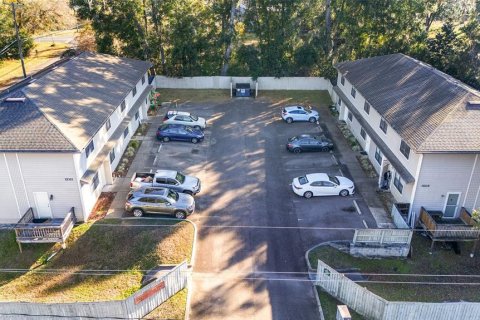 Copropriété à vendre à Alachua, Floride: 12 chambres, 557.41 m2 № 1535098 - photo 1