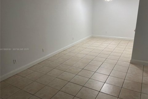 Condominio en alquiler en Greenacres, Florida, 3 dormitorios, 100.15 m2 № 1992172 - foto 17