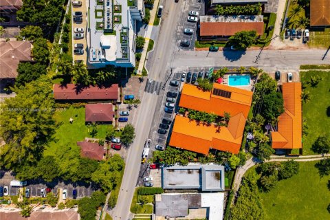 Apartamento en alquiler en Fort Lauderdale, Florida, 2 dormitorios, 74.32 m2 № 1941036 - foto 17