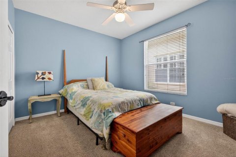 House in Tampa, Florida 4 bedrooms, 268.77 sq.m. № 2157451 - photo 26