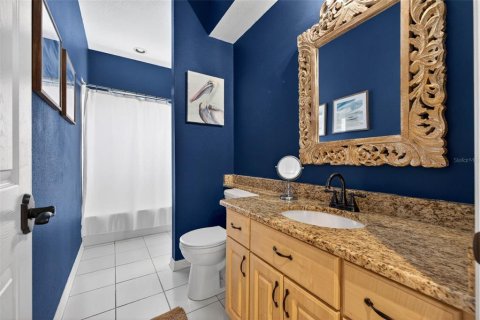 House in Tampa, Florida 4 bedrooms, 268.77 sq.m. № 2157451 - photo 24