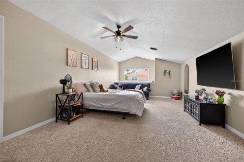 House in Tampa, Florida 4 bedrooms, 268.77 sq.m. № 2157451 - photo 28