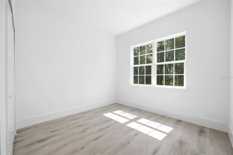 House in Ocala, Florida 4 bedrooms, 186.55 sq.m. № 2151894 - photo 24
