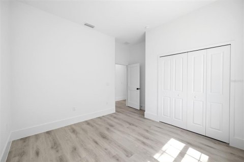 House in Ocala, Florida 4 bedrooms, 186.55 sq.m. № 2151894 - photo 28