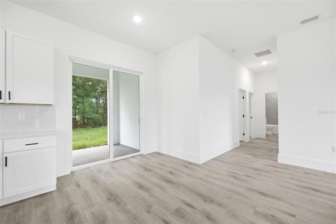 House in Ocala, Florida 4 bedrooms, 186.55 sq.m. № 2151894 - photo 15
