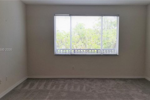 Townhouse in Sunrise, Florida 3 bedrooms, 112.6 sq.m. № 2007528 - photo 19