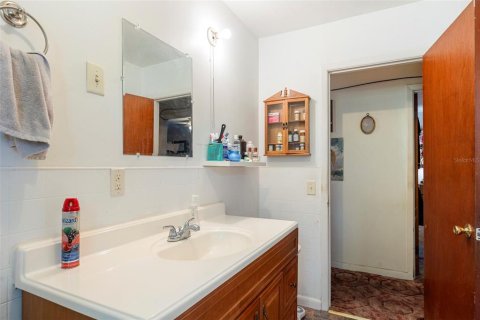 House in Graceville, Florida 3 bedrooms, 132.2 sq.m. № 1910615 - photo 15