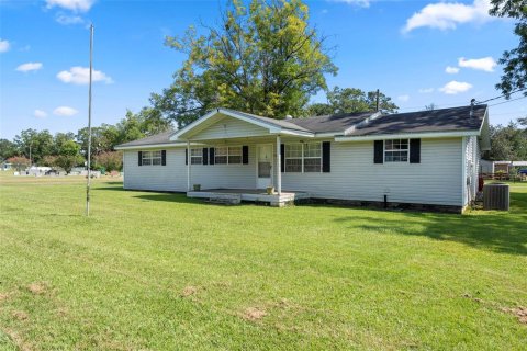 House in Graceville, Florida 3 bedrooms, 132.2 sq.m. № 1910615 - photo 2