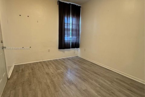 Appartement à louer à Miami Beach, Floride: 3 chambres, 105.91 m2 № 1892242 - photo 9