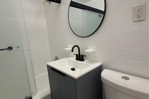 Appartement à louer à Miami Beach, Floride: 3 chambres, 105.91 m2 № 1892242 - photo 17