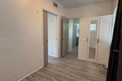 Appartement à louer à Miami Beach, Floride: 3 chambres, 105.91 m2 № 1892242 - photo 16