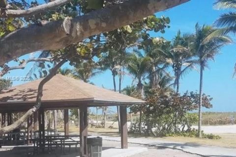 Appartement à louer à Miami Beach, Floride: 3 chambres, 105.91 m2 № 1892242 - photo 20