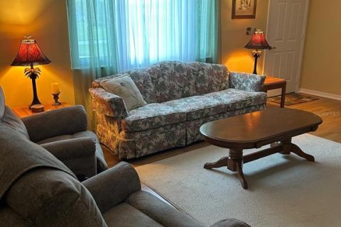 House in Summerfield, Florida 2 bedrooms, 120.4 sq.m. № 1903895 - photo 6