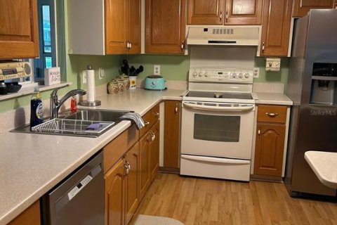 House in Summerfield, Florida 2 bedrooms, 120.4 sq.m. № 1903895 - photo 2