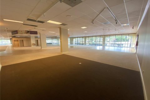 Shop in Sunrise, Florida № 726734 - photo 1