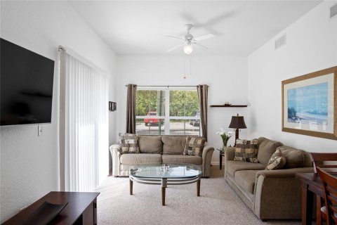 Condominio en venta en Kissimmee, Florida, 4 dormitorios, 136.57 m2 № 1776829 - foto 8
