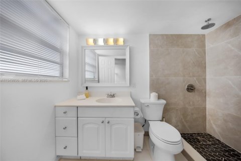 Снять в аренду кондоминиум в Халландейл-Бич, Флорида 1 спальня, 85.47м2, № 2005726 - фото 9