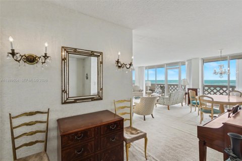 Copropriété à vendre à Boca Raton, Floride: 3 chambres, 186.36 m2 № 2065196 - photo 10