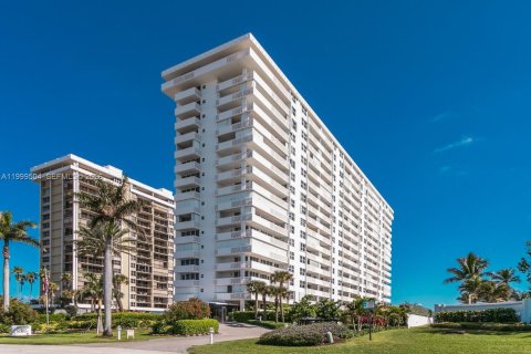 Condo à Boca Raton, Floride, 3 chambres  № 2065196