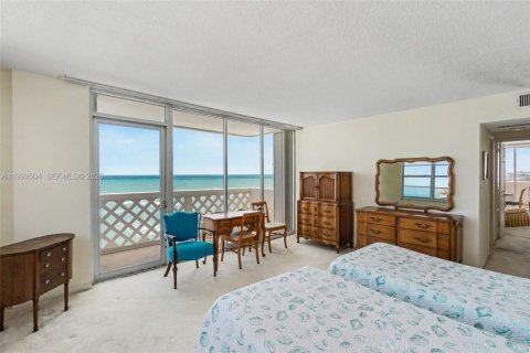 Copropriété à vendre à Boca Raton, Floride: 3 chambres, 186.36 m2 № 2065196 - photo 25