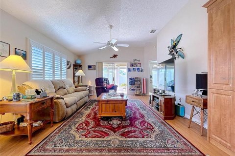 Villa ou maison à vendre à The Villages, Floride: 2 chambres, 111.11 m2 № 2408547 - photo 13