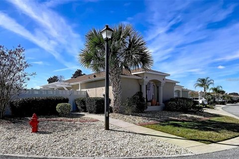 Villa ou maison à vendre à The Villages, Floride: 2 chambres, 111.11 m2 № 2408547 - photo 4