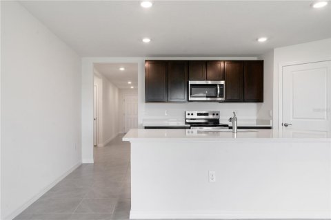 Casa en alquiler en Ocala, Florida, 4 dormitorios, 169.73 m2 № 2197492 - foto 10