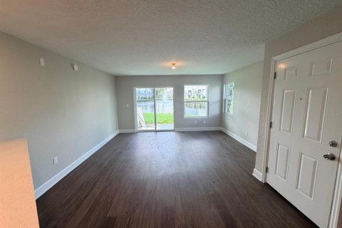 Copropriété à louer à Orlando, Floride: 2 chambres, 86.4 m2 № 2386619 - photo 8