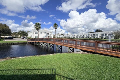 Copropriété à louer à Orlando, Floride: 2 chambres, 86.4 m2 № 2386619 - photo 17