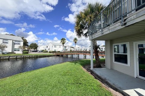 Copropriété à louer à Orlando, Floride: 2 chambres, 86.4 m2 № 2386619 - photo 5