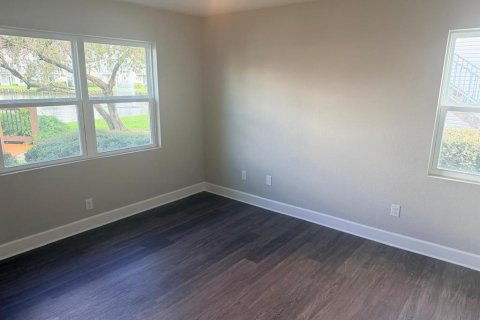 Copropriété à louer à Orlando, Floride: 2 chambres, 86.4 m2 № 2386619 - photo 11
