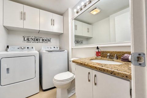 Touwnhouse à louer à West Palm Beach, Floride: 2 chambres, 114.83 m2 № 2398010 - photo 7