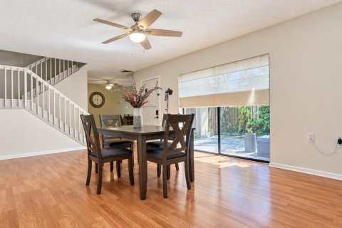Touwnhouse à louer à West Palm Beach, Floride: 2 chambres, 114.83 m2 № 2398010 - photo 4